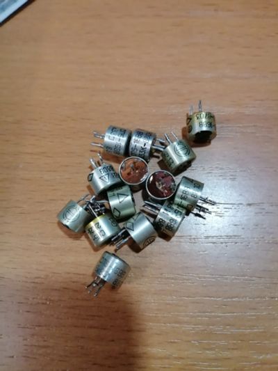 Лот: 25791228. Фото: 1. Резисторы СП5-16вв 330ом 680 1к... Резисторы
