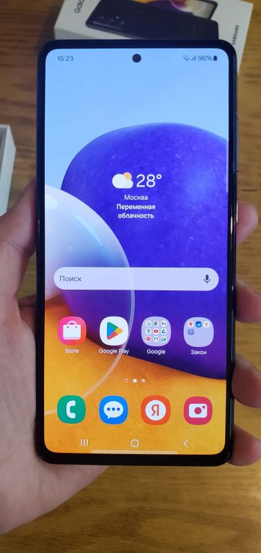 Лот: 25552259. Фото: 1. Samsung Galaxy A72. Смартфоны