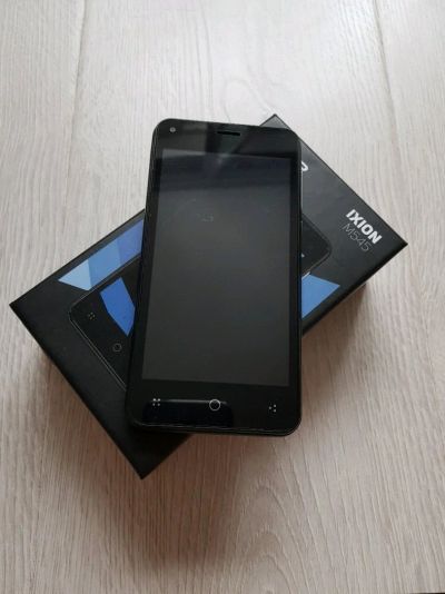 Лот: 12138380. Фото: 1. 4.5" Смартфон DEXP Ixion M545... Смартфоны