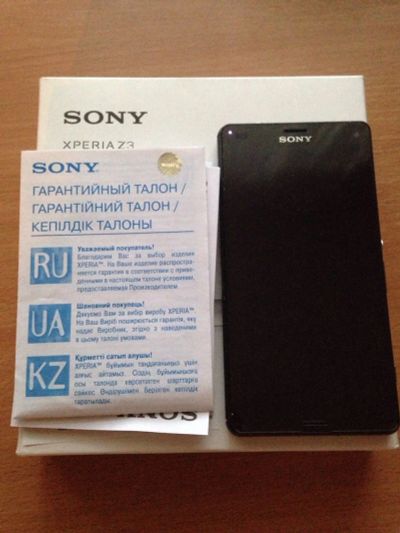 Лот: 5714602. Фото: 1. Sony xperia z3 compact срочно!. Смартфоны