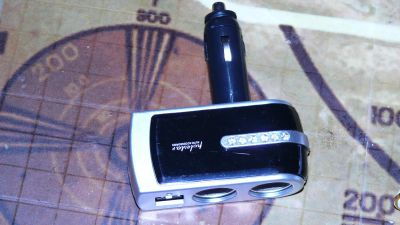 Лот: 10729801. Фото: 1. новый USB в прикуриватель авто. Другое (авто, мото, водный транспорт)