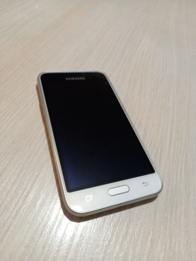 Лот: 16523462. Фото: 1. Телефон Samsung J1 SM-J120F. Чехлы, бамперы