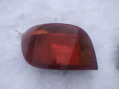 Лот: 15680390. Фото: 1. Задние фонари Toyota vitz. Оптика и освещение