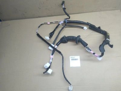 Лот: 21397341. Фото: 1. проводка с двери Toyota Aqua NHP10. Двигатель и элементы двигателя