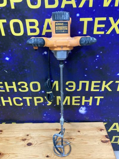 Лот: 25224767. Фото: 1. Dewalt ut1200 миксер. Электроинструмент