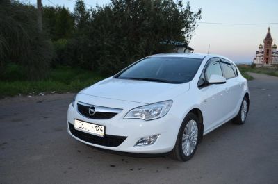 Лот: 6421311. Фото: 1. Opel Astra 1,6 МКПП 2012. Автомобили