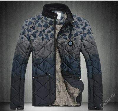 Лот: 2216830. Фото: 1. Куртка Moncler. Верхняя одежда