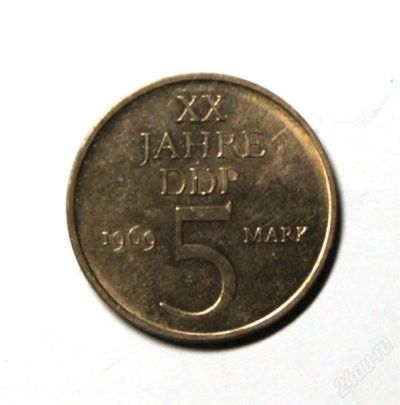 Лот: 2070299. Фото: 1. ГДР. 5 Марок 1969 г. XX лет ГДР... Германия и Австрия