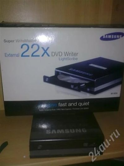 Лот: 699424. Фото: 1. Внешний пишущий DVD привод SAMSUNG... Приводы CD, DVD, BR, FDD