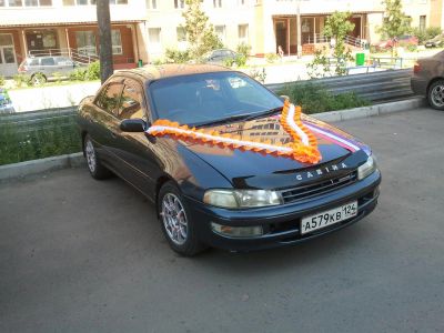 Лот: 3191619. Фото: 1. Тойота Карина "Улыбка" Toyota... Автомобили