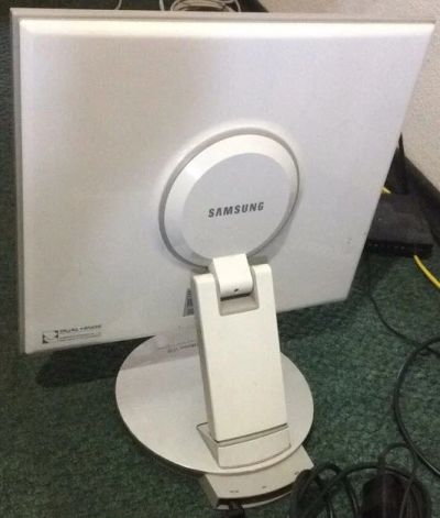Лот: 10726293. Фото: 1. Монитор Samsung SyncMaster 173P. ЖК-мониторы