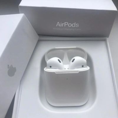 Лот: 15812989. Фото: 1. Наушники AirPods 2 хорошего качества. Наушники, гарнитуры