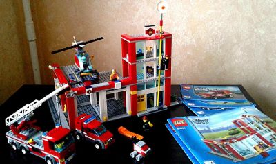 Лот: 10984975. Фото: 1. Конструктор LEGO City 60004 Пожарная... Конструкторы