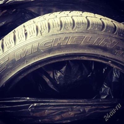 Лот: 2756988. Фото: 1. Шины Michelin 235/45/r17. Шины