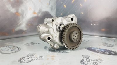 Лот: 23590840. Фото: 1. Насос масляный Mitsubishi FUSO... Двигатель и элементы двигателя