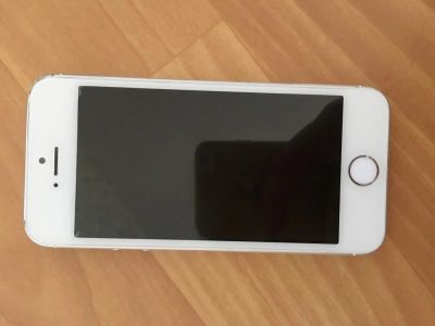 Лот: 10449430. Фото: 1. iPhone 5s 16gb (apple) полный... Смартфоны