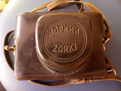 Лот: 15505970. Фото: 1. Фотоаппарат Зоркий 4. Плёночные зеркальные
