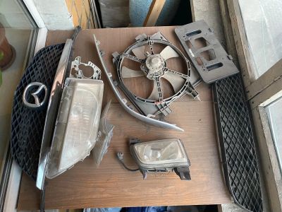 Лот: 19039995. Фото: 1. Запчасти от Mazda Premacy 2001года. Кузов
