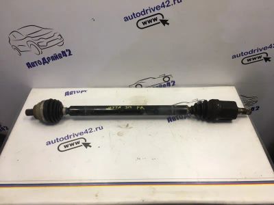 Лот: 21716607. Фото: 1. привод Volkswagen Jetta 1K2. Двигатель и элементы двигателя