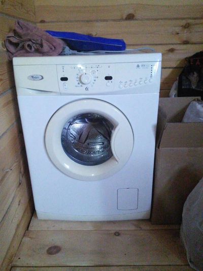 Лот: 4718098. Фото: 1. Стиральная Машина whirlpool AWO... Стиральные машины