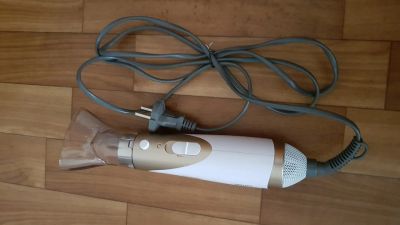 Лот: 9863171. Фото: 1. Фен-щетка Philips Salon Airstylist... Укладка и стрижка волос, бритьё, эпиляция