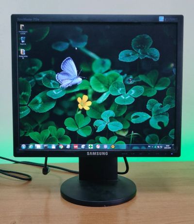 Лот: 22390373. Фото: 1. Монитор 17'' Samsung /1280x1024... ЖК-мониторы