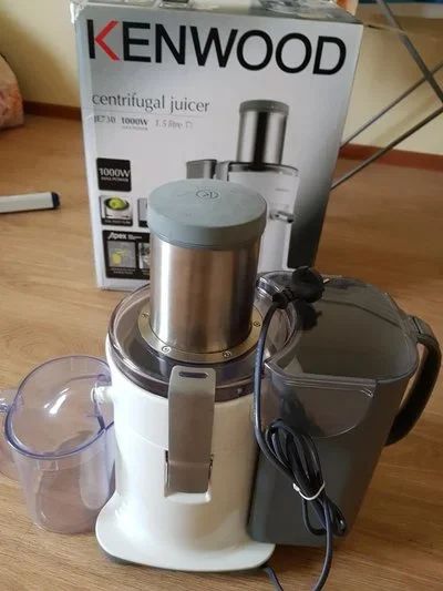 Лот: 17046806. Фото: 1. Соковыжималка Kenwood je730. Кухонная