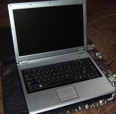 Лот: 5548722. Фото: 1. Samsung R410 (неисправный). Ноутбуки
