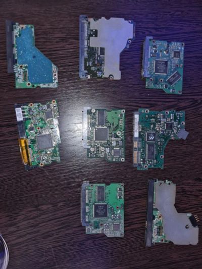Лот: 20346541. Фото: 1. Платы и элекромоторчики от HDD. Печатные платы