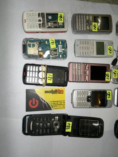 Лот: 3509034. Фото: 1. Телефоны sony ericsson (сони эриксон... Кнопочные мобильные телефоны