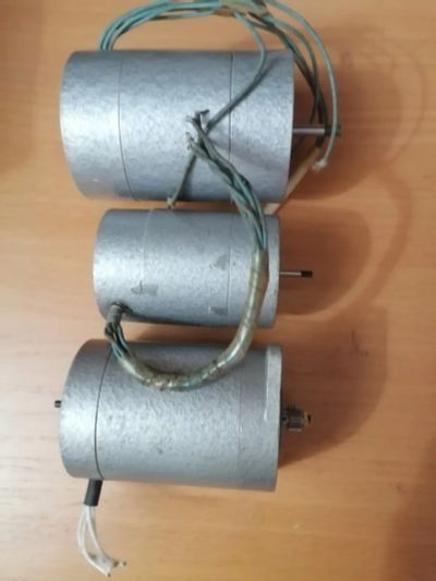 Лот: 25742982. Фото: 1. Электродвигатели УАД-34. УАД-12... Электродвигатели, микромоторы