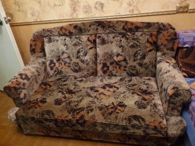 Лот: 3007565. Фото: 1. мини-диван. Кресла, пуфы
