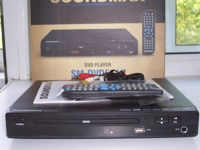 Лот: 3088787. Фото: 1. DVD-плеер Soundmax SM-DVD5113. DVD, Blu-Ray плееры