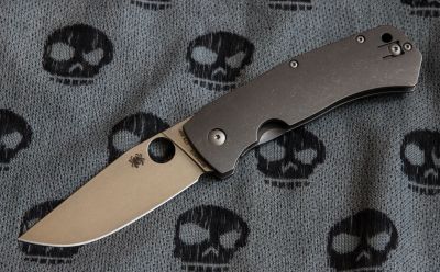Лот: 5763416. Фото: 1. Spyderco C186TIP Slysz Bowie Folder. Ножи, топоры