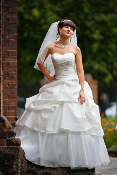 Лот: 4044003. Фото: 1. Свадебное платье для куколки 40-42-44р. Другое (свадебная мода)