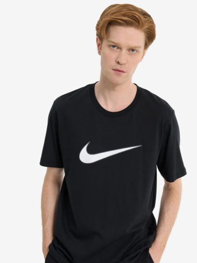 Лот: 23229621. Фото: 1. Футболка мужская Nike, Черный. Другое (спортивная одежда)