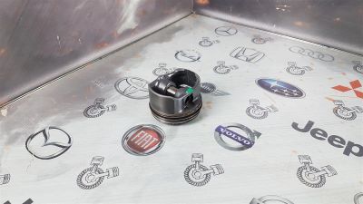 Лот: 23589663. Фото: 1. Поршень Ssang Yong Rexton G32D... Двигатель и элементы двигателя