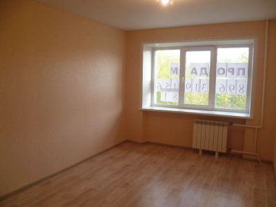 Лот: 6271018. Фото: 1. Продам гостинку ул.Курчатова,4... Квартиры, студии