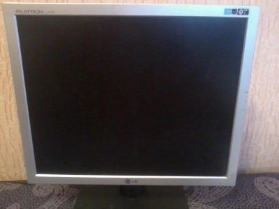 Лот: 4759265. Фото: 1. Монитор LG. ЖК-мониторы