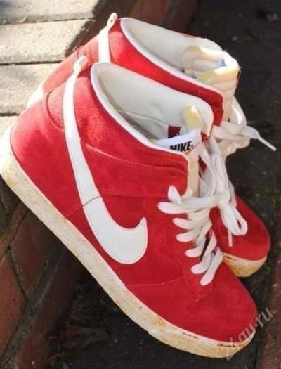 Лот: 2192801. Фото: 1. Офигенные кроссовки Nike. Кеды, кроссовки, слипоны