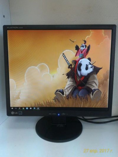 Лот: 9562178. Фото: 1. ЖК-монитор 19" LG Flatron L1942SE-BF... ЖК-мониторы
