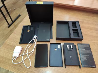 Лот: 15713277. Фото: 1. Xiaomi Mi Mix 2S. Смартфоны