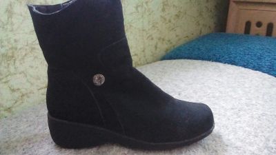 Лот: 10841651. Фото: 1. Полусапожки женские с замочком... Ботильоны, полусапожки