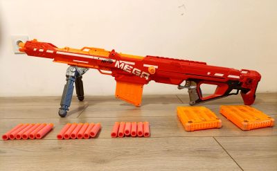 Лот: 24909830. Фото: 1. Снайперская винтовка Nerf Mega... Военная тема