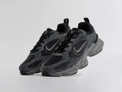 Лот: 25673257. Фото: 1. Кроссовки Nike. Кеды, кроссовки, слипоны