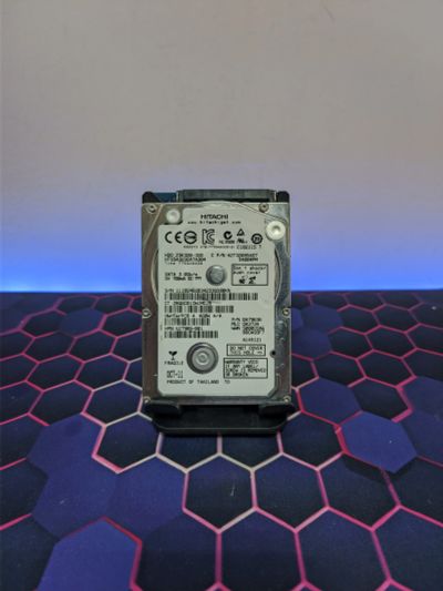 Лот: 25268311. Фото: 1. Жесткий диск 320Gb/2.5"/5400/Hitachi... Жёсткие диски (HDD)