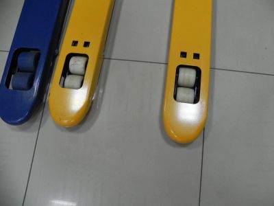 Лот: 4758052. Фото: 1. Тележка гидравлическая 2,5т. Торговое