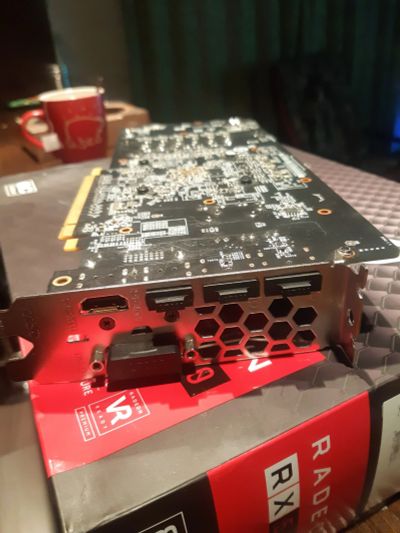 Лот: 16881558. Фото: 1. Radeon RX 580 ARMOR 8G. Видеокарты