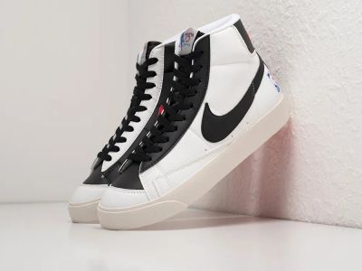 Лот: 24978504. Фото: 1. Кроссовки Nike Blazer Mid 77. Кеды, кроссовки, слипоны