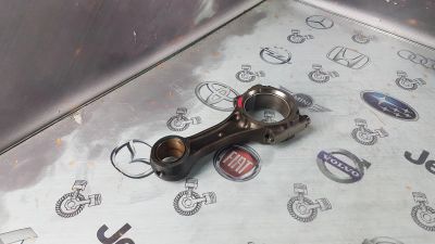 Лот: 23586619. Фото: 1. Шатун Isuzu Elf 4HF1 8971350321. Двигатель и элементы двигателя